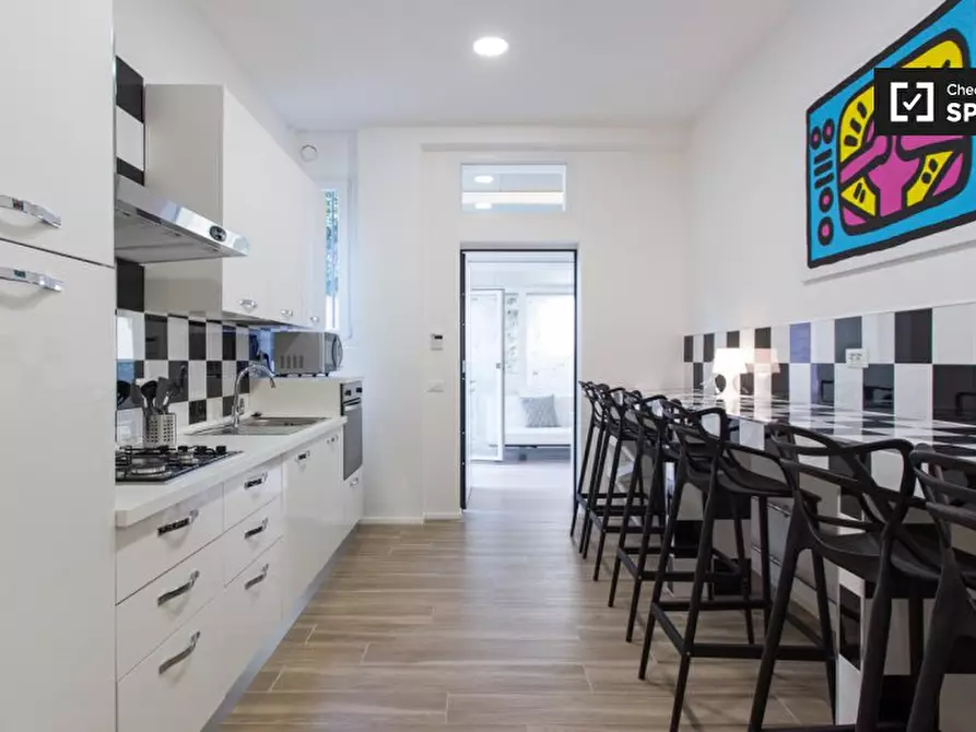 Immagine 6 di Camera condivisa in affitto  in Via Alessandro Milesi a Milano