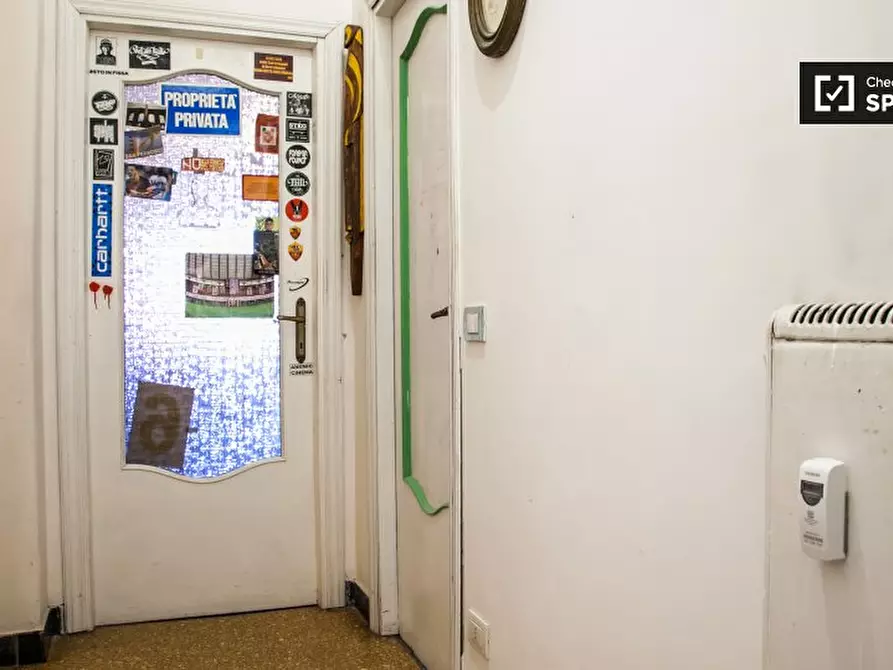 Immagine 15 di Camera condivisa in affitto  in Piazza di Villa Fiorelli a Roma