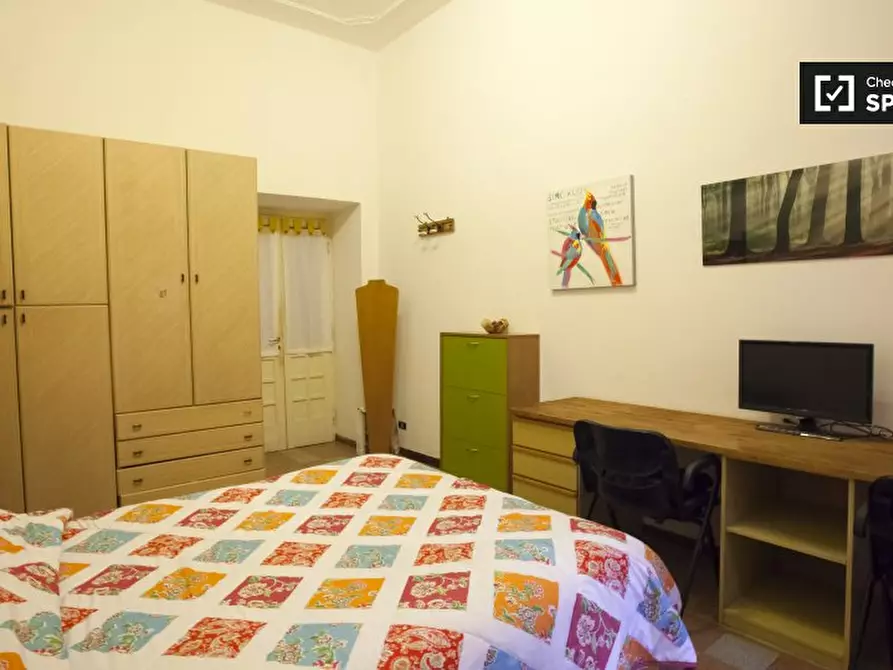 Immagine 4 di Camera condivisa in affitto  in Piazza Melozzo da Forlì, 00196 Roma RM, Italy a Roma