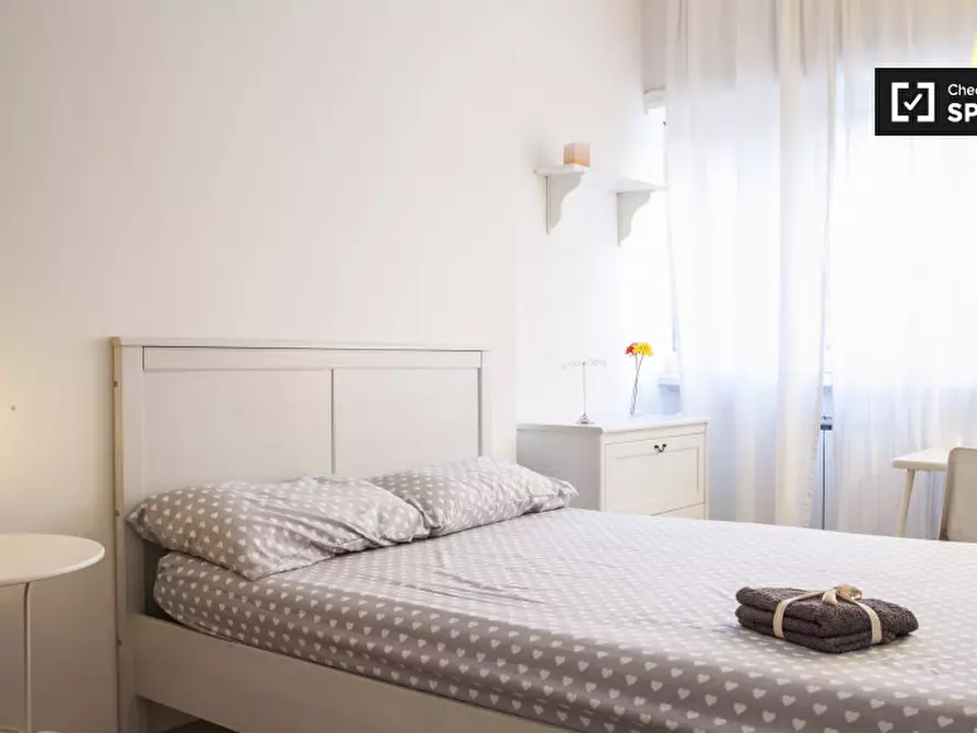 Immagine 4 di Camera condivisa in affitto  in Via Fogliano a Roma