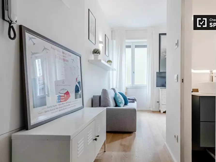 Immagine 10 di Ufficio in affitto  in Via S. Calocero a Milano