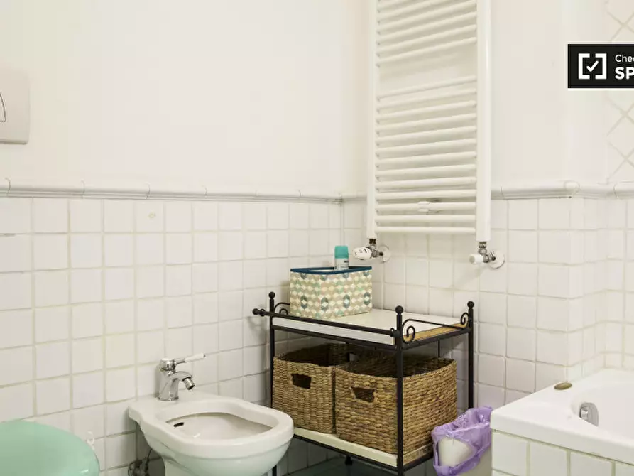 Immagine 14 di Camera condivisa in affitto  in Via Fogliano a Roma