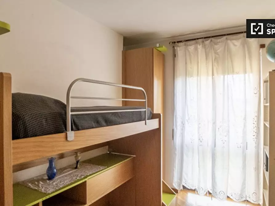 Immagine 8 di Camera condivisa in affitto  in Via Giuseppe Candiani a Milano