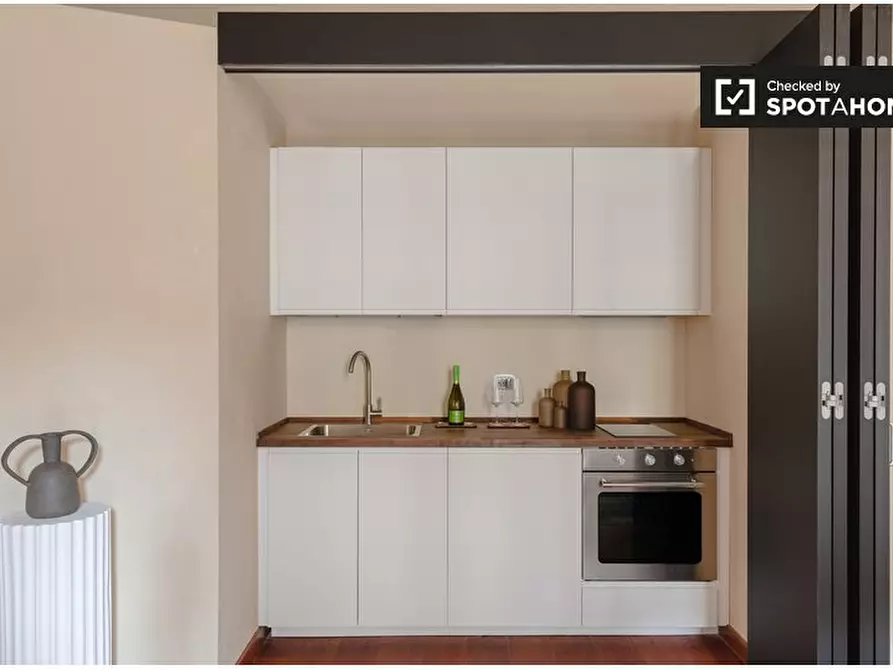 Immagine 16 di Ufficio in affitto  in Via del Collegio Capranica a Roma