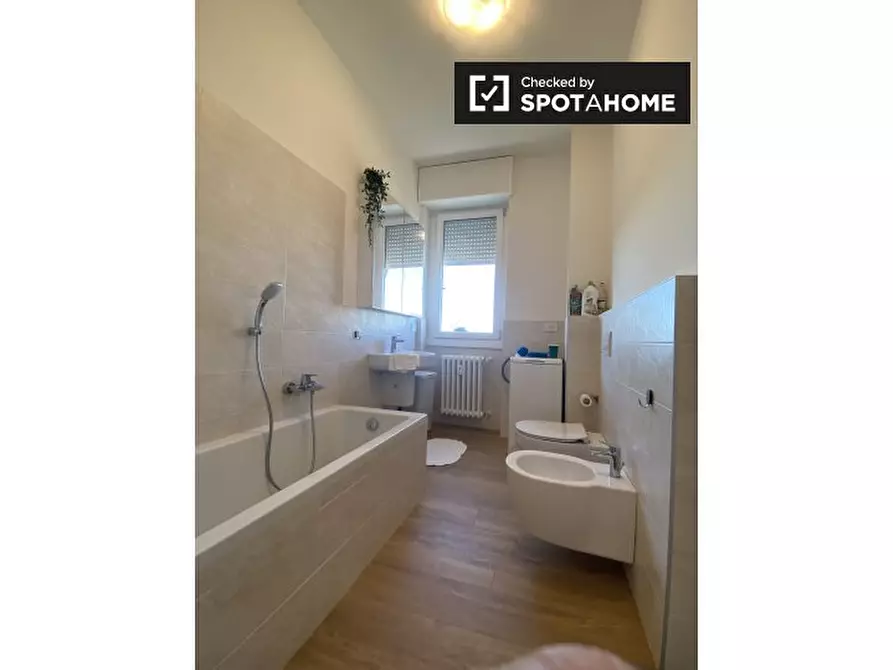 Immagine 18 di Appartamento in affitto  in Via Lucio Giunio Columella a Milano