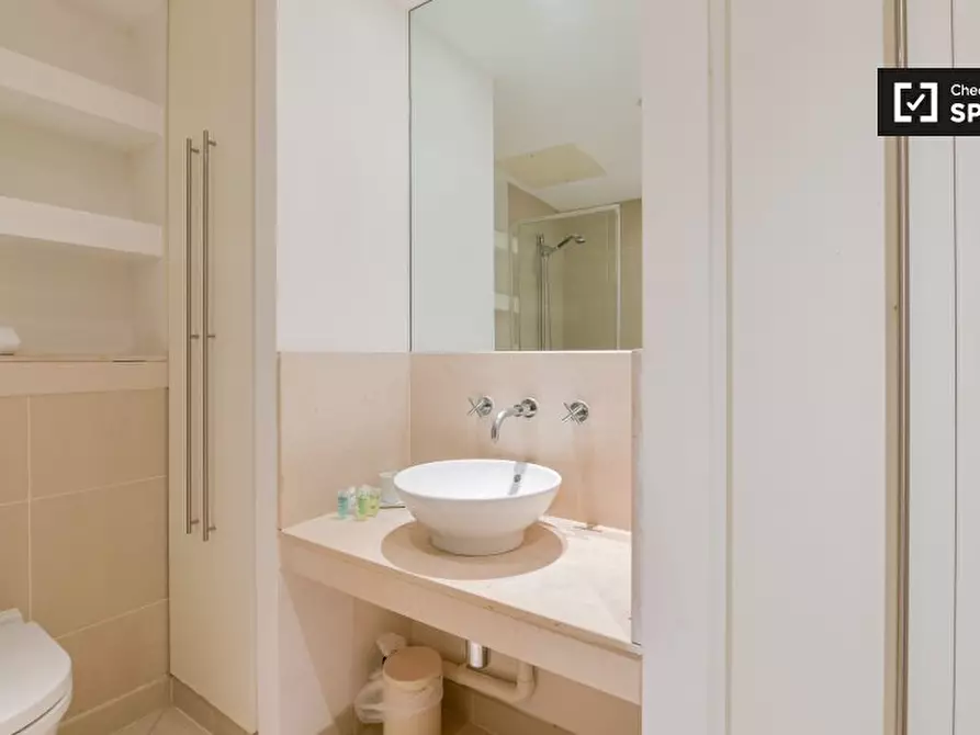 Immagine 18 di Appartamento in affitto  in South Quay Plaza, Isle of Dogs, London a Poplar