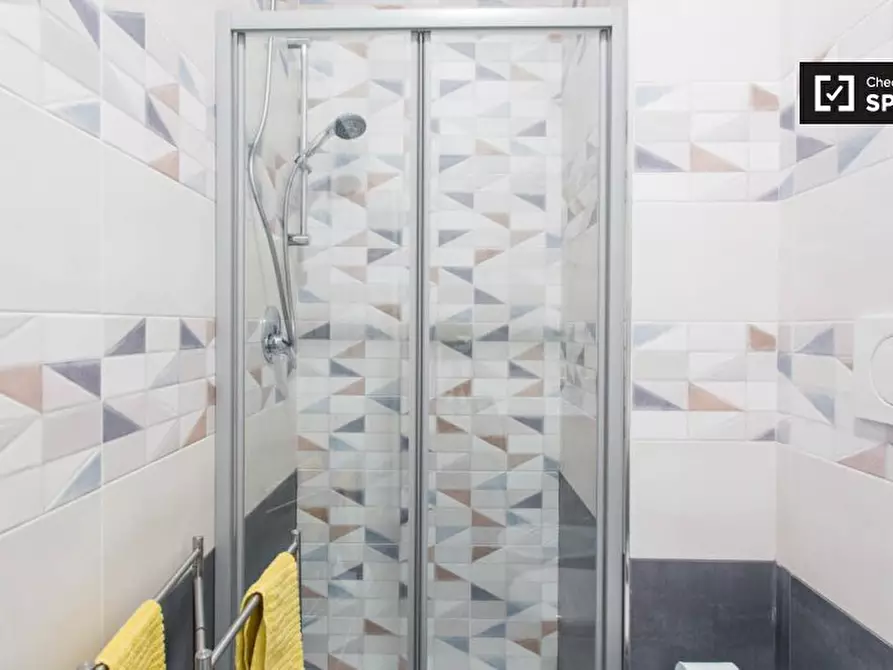 Immagine 10 di Camera condivisa in affitto  in Via Giuseppe Candiani a Milano