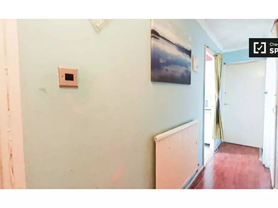 Immagine 13 di Camera condivisa in affitto  in Burwell Walk a Poplar