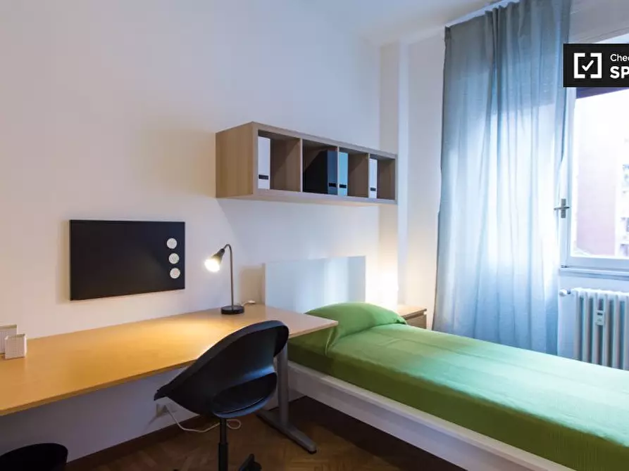 Immagine 2 di Camera condivisa in affitto  in Via Washington a Milano