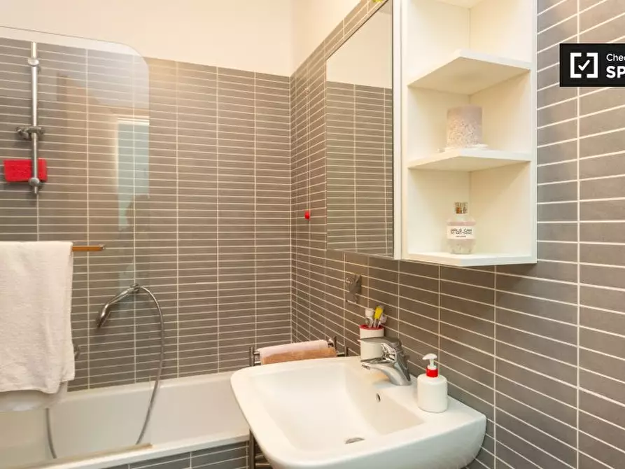 Immagine 13 di Camera condivisa in affitto  in Viale dell'Innovazione a Milano