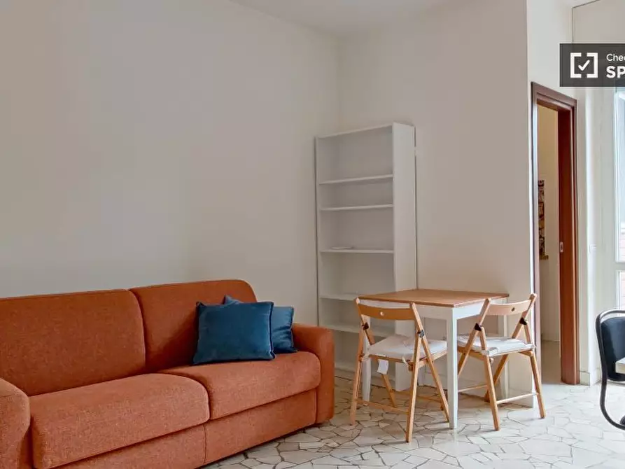 Immagine 2 di Camera condivisa in affitto  in Via Nicola Palmieri a Milano