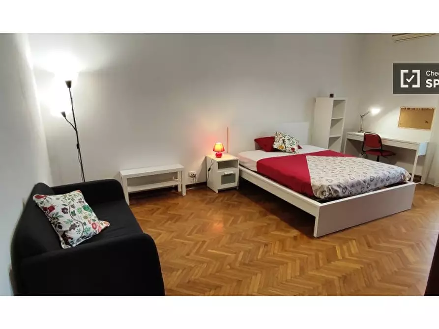 Immagine 6 di Camera condivisa in affitto  in Viale Fratelli Rosselli a Firenze
