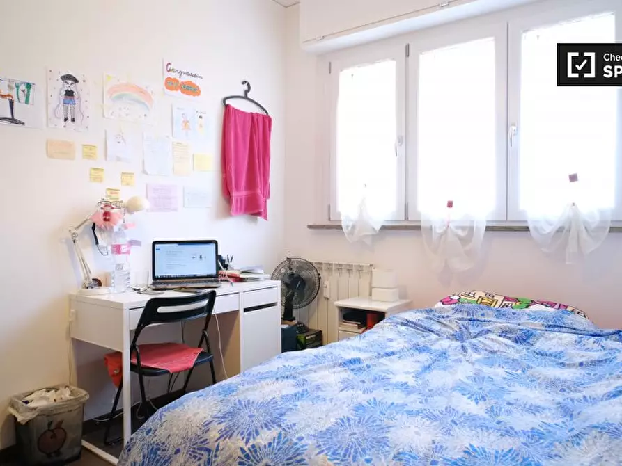 Immagine 17 di Camera condivisa in affitto  in Via giovanni conti a Roma