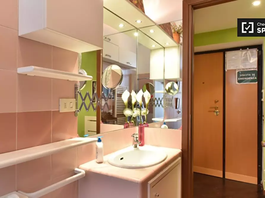 Immagine 9 di Ufficio in affitto  in Via Latina a Roma