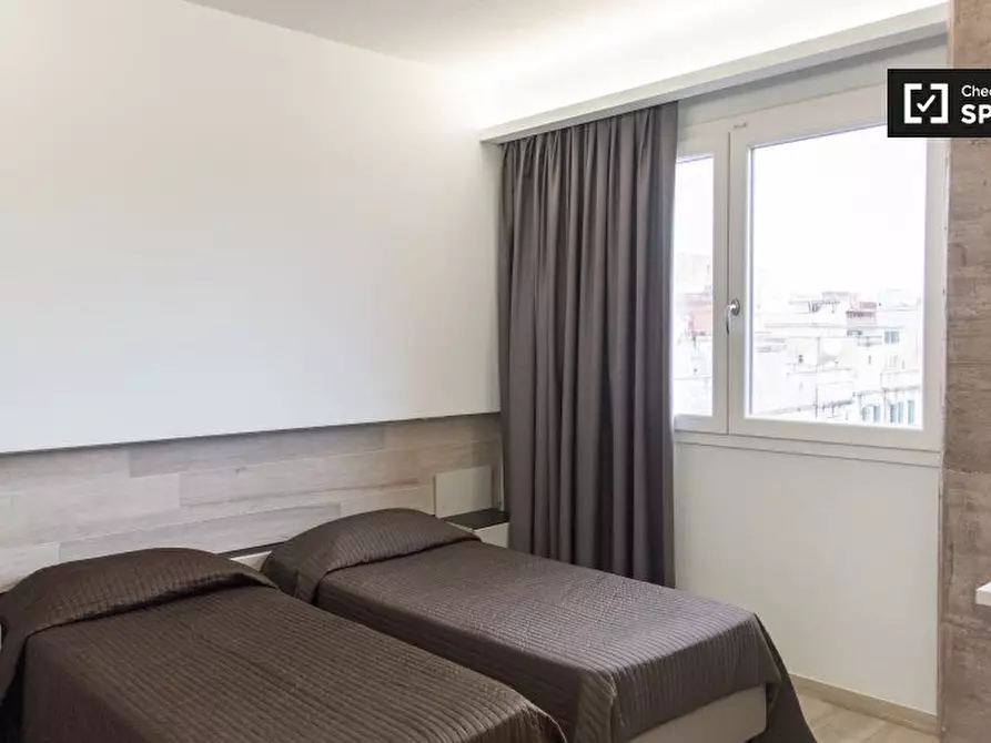 Immagine 3 di Appartamento in affitto  in Via di Acqua Bullicante a Roma