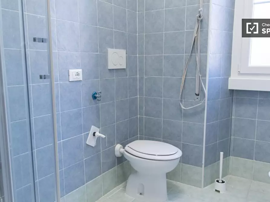 Immagine 9 di Camera condivisa in affitto  in Viale Parioli a Roma