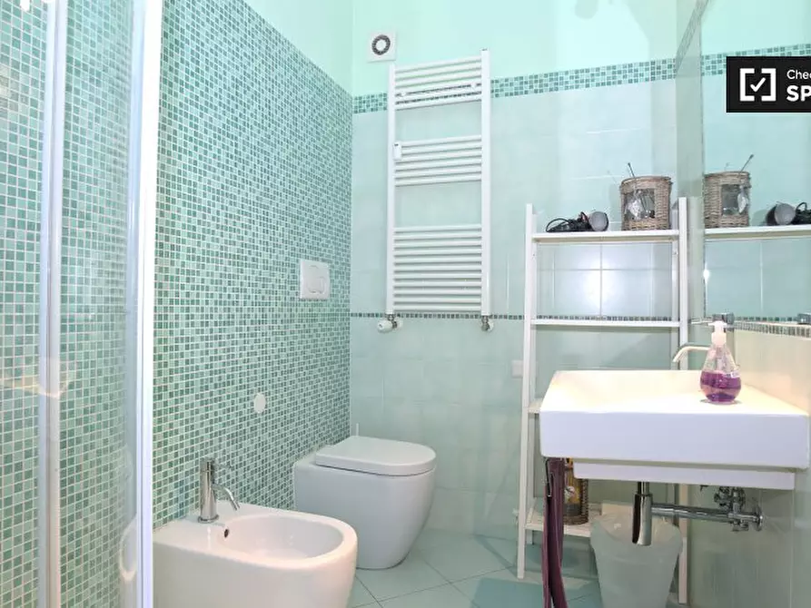 Immagine 12 di Camera condivisa in affitto  in Via Monselice a Roma