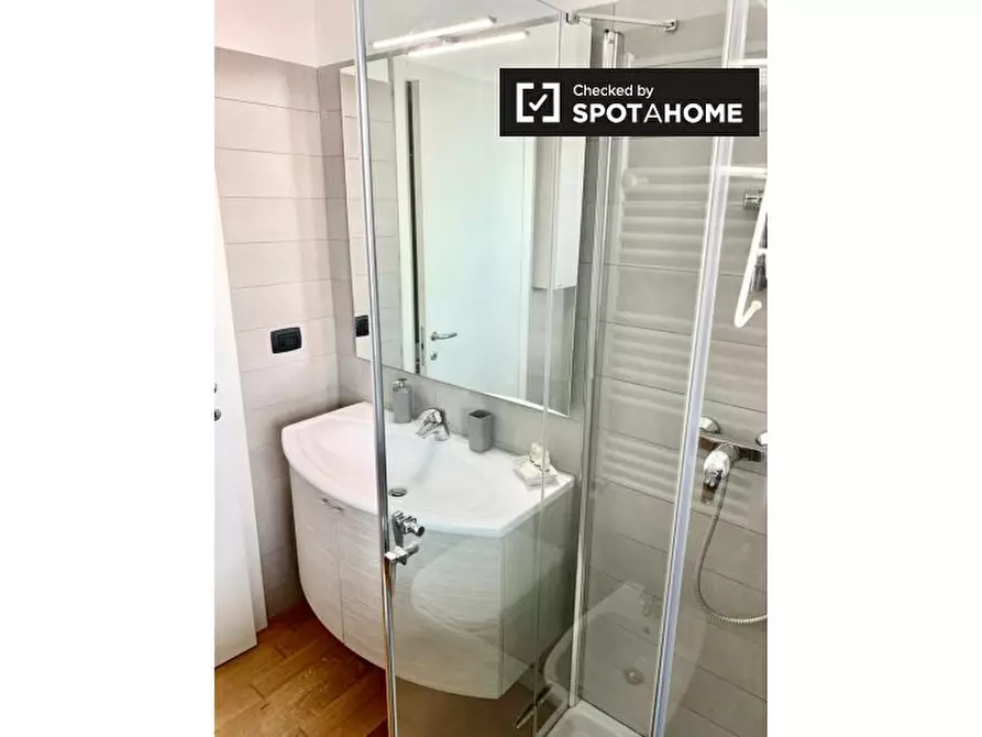 Immagine 8 di Appartamento in affitto  in Via Lomellina a Milano