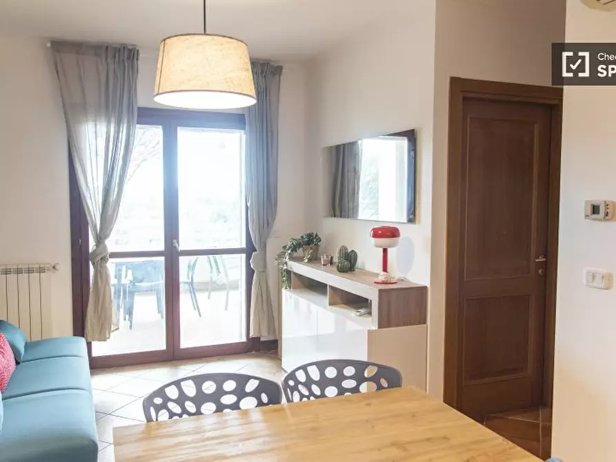 Immagine 16 di Appartamento in affitto  in Via Saronno a Roma