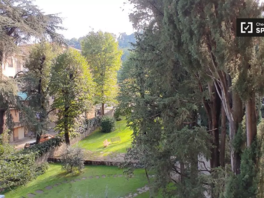 Immagine 13 di Camera condivisa in affitto  in Via Monte Oliveto a Firenze