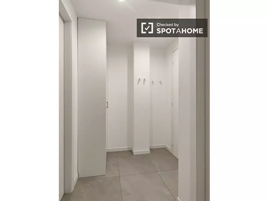 Immagine 13 di Appartamento in affitto  in Via Emilio de Marchi a Milano