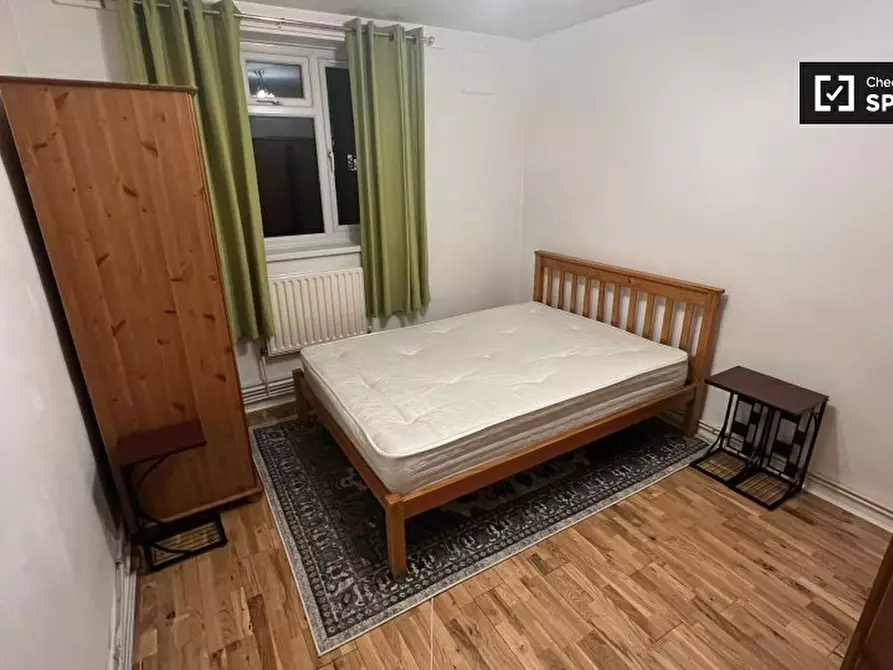 Immagine 17 di Camera condivisa in affitto  in Whitnell Way a Wandsworth