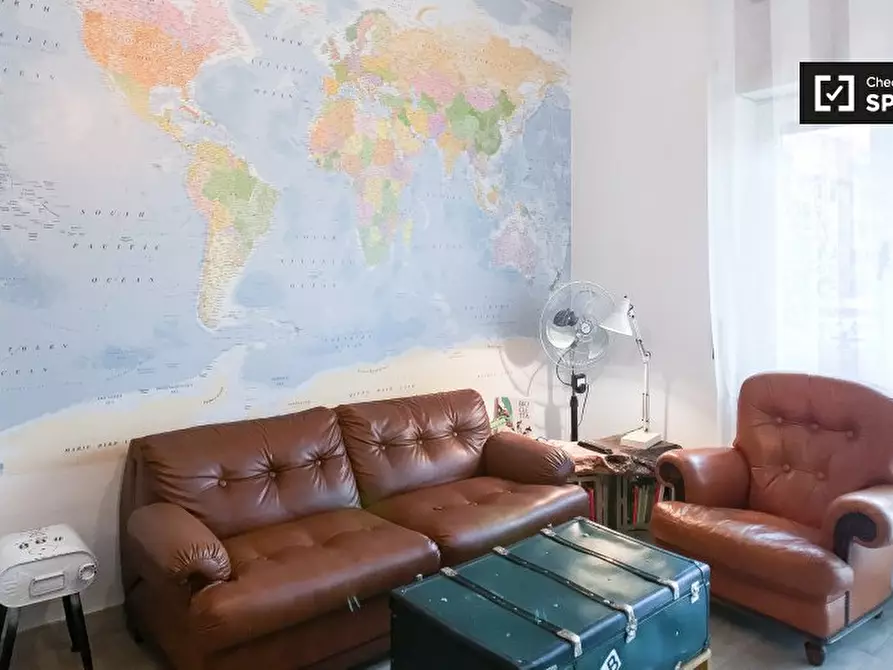 Immagine 14 di Camera condivisa in affitto  in Via Ettore Giovenale a Roma