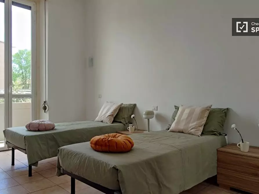 Immagine 5 di Appartamento in affitto  in Via dei Panigarola a Milano