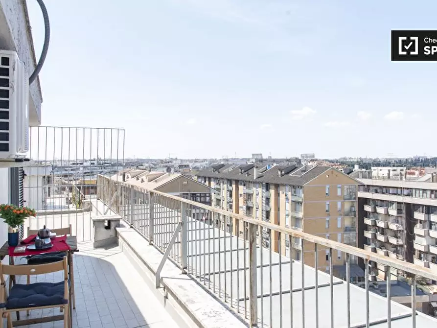 Immagine 5 di Appartamento in affitto  in Via degli Ortaggi a Roma