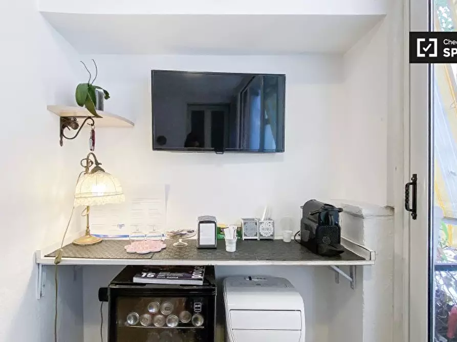 Immagine 18 di Camera condivisa in affitto  in Via Matteo Boiardo a Roma