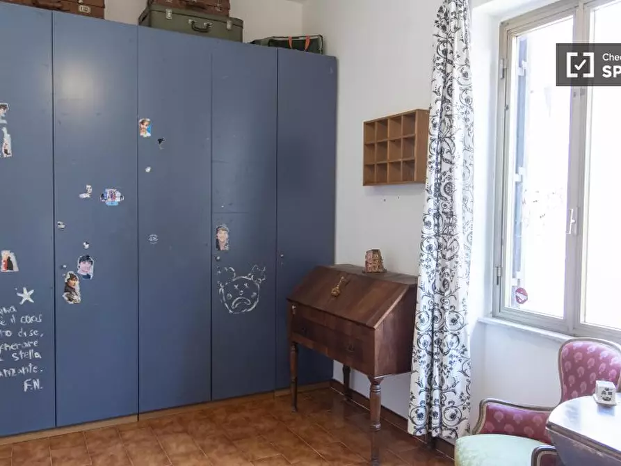 Immagine 4 di Camera condivisa in affitto  in Via Pesaro a Roma