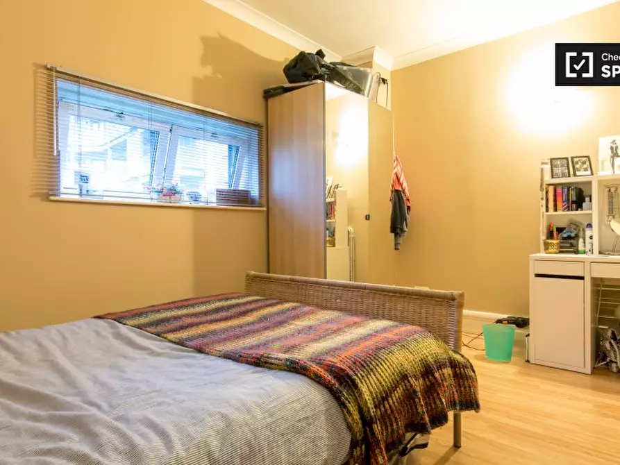 Immagine 2 di Camera condivisa in affitto  in Grange Yard a Camberwell