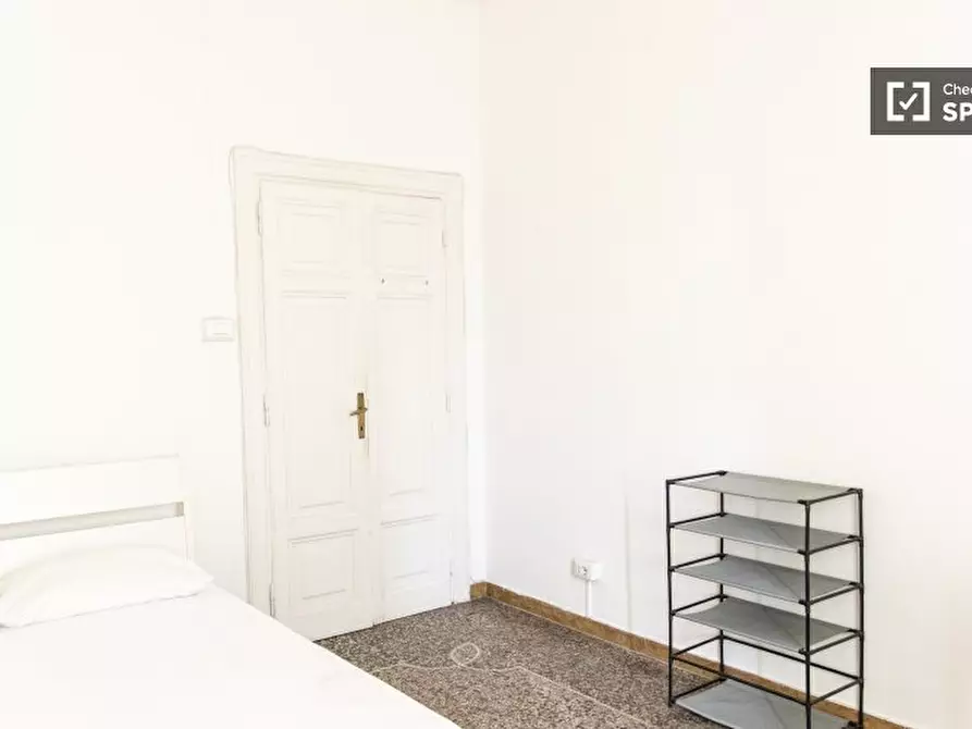 Immagine 17 di Camera condivisa in affitto  in Via Giuseppe Vasi a Roma