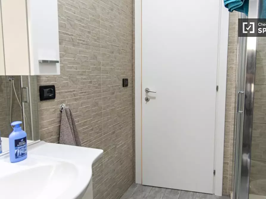 Immagine 14 di Camera condivisa in affitto  in Piazza Conca d'Oro a Roma