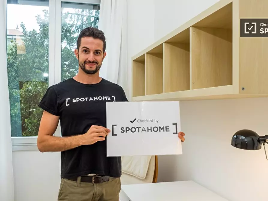 Immagine 16 di Camera condivisa in affitto  in Largo Isabella d'Aragona a Milano