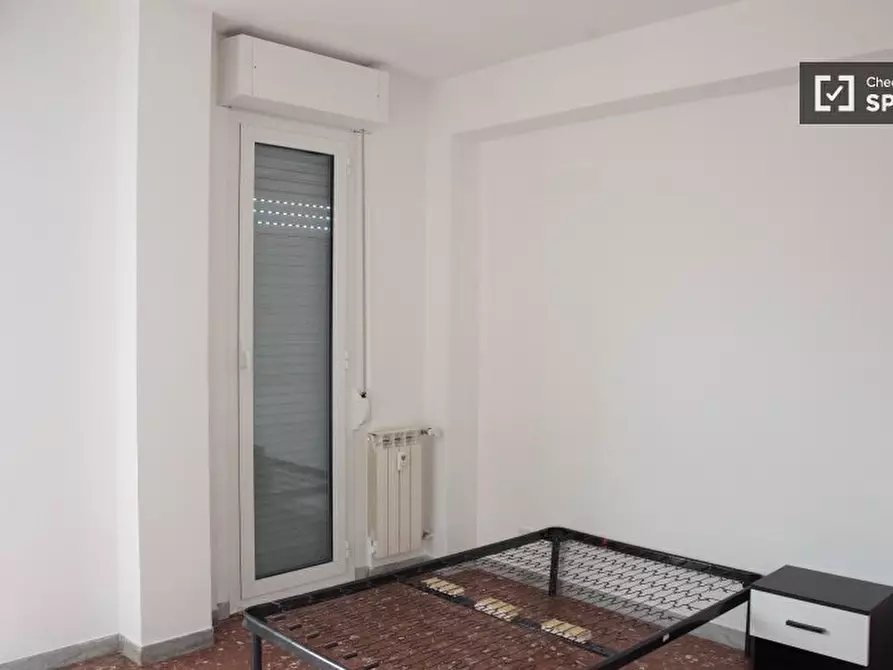 Immagine 11 di Appartamento in affitto  in Via degli Ortaggi a Roma