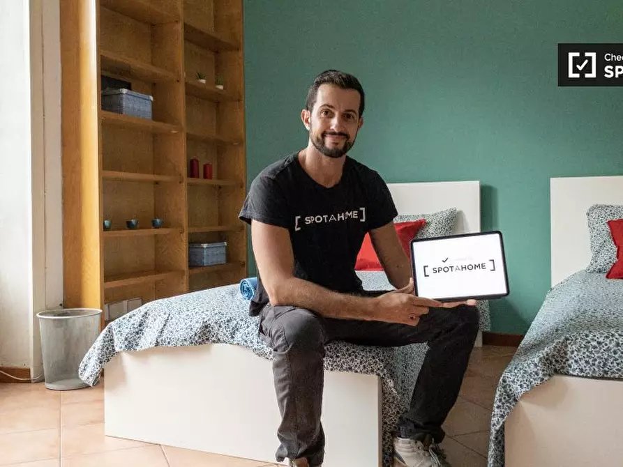 Immagine 6 di Camera condivisa in affitto  in Via Emilio Morosini, 45, 20135 Milano MI, Italy a Milano