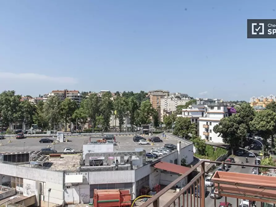 Immagine 13 di Appartamento in affitto  in Via Val di Lanzo a Roma