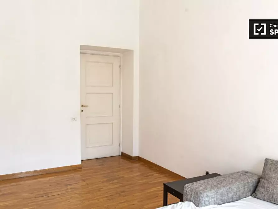 Immagine 6 di Camera condivisa in affitto  in Via Famagosta a Roma