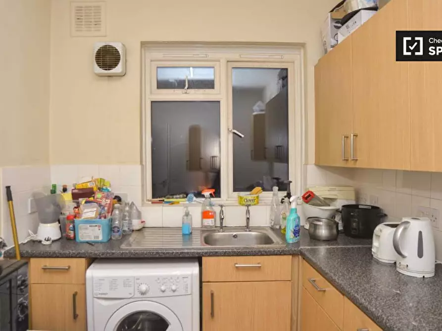 Immagine 7 di Camera condivisa in affitto  in Penford St a Camberwell