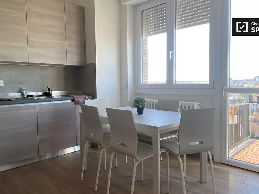 Immagine 1 di Appartamento in affitto  in Via Lucio Giunio Columella a Milano