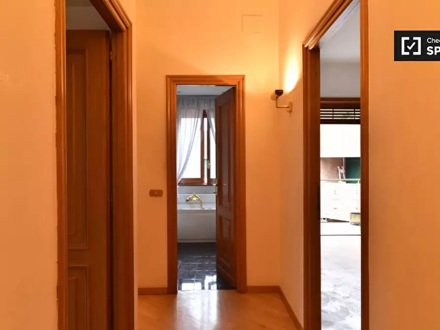 Immagine 17 di Camera condivisa in affitto  in Via Pio Foà, 100, 00152 Roma RM, Italy a Roma