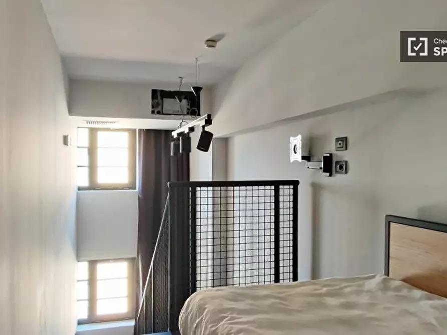 Immagine 2 di Camera condivisa in affitto  in Viale Giovanni Suzzani a Milano