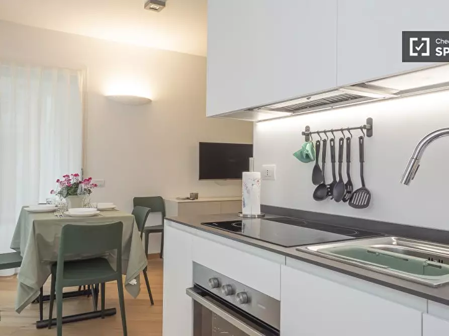 Immagine 2 di Appartamento in affitto  in Via Giovanni da Milano a Milano