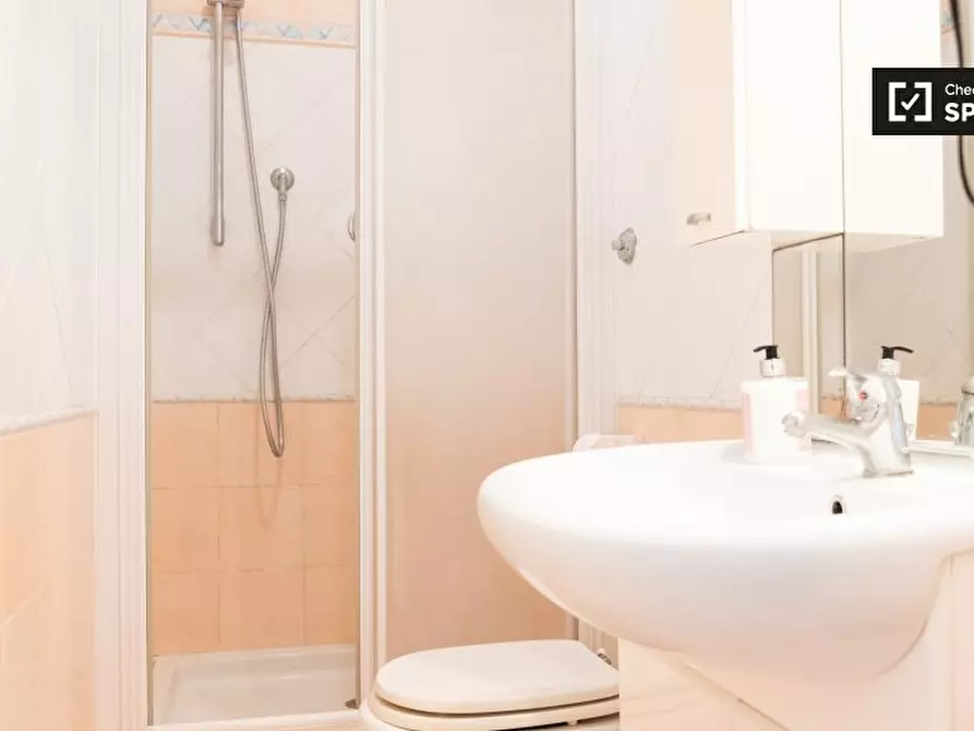 Immagine 8 di Appartamento in affitto  in Via Capitan Bavastro, 00154 Roma RM, Italy a Roma