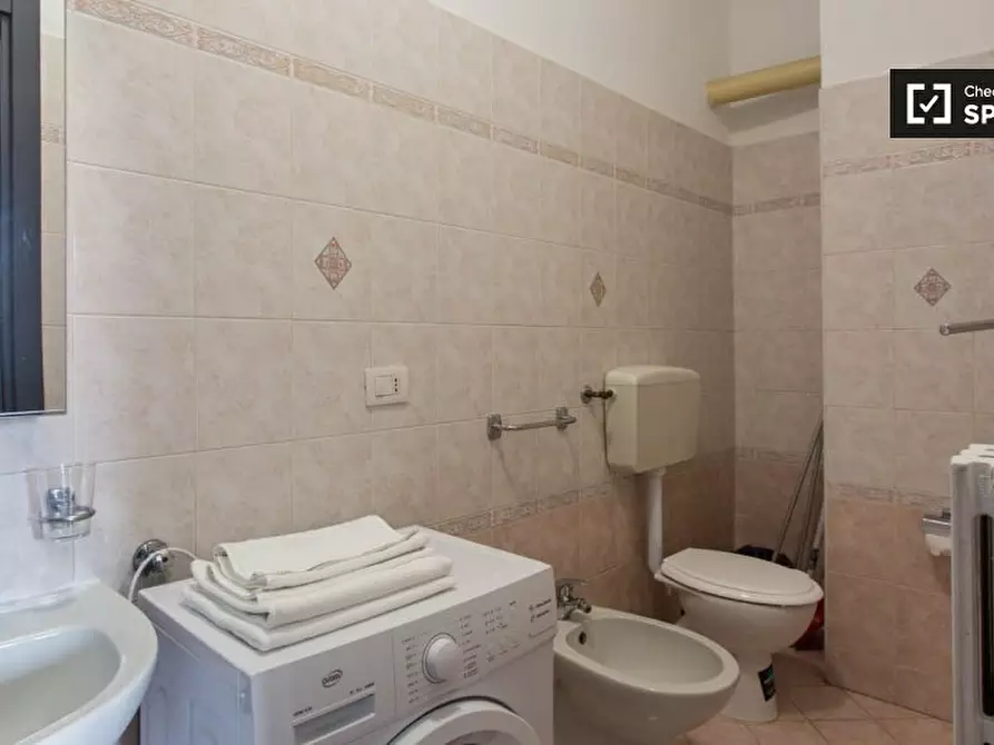 Immagine 6 di Appartamento in affitto  in Via Gardone a Milano