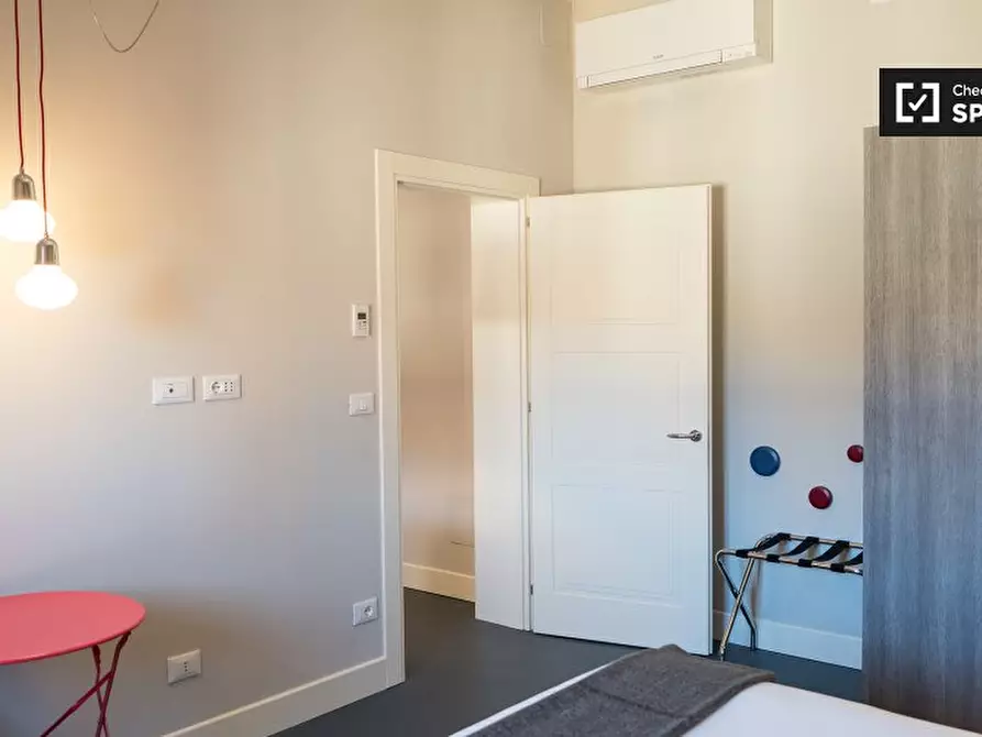 Immagine 11 di Appartamento in affitto  in Via Irnerio a Bologna