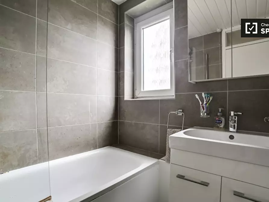 Immagine 18 di Camera condivisa in affitto  in Ollerton Green a Poplar