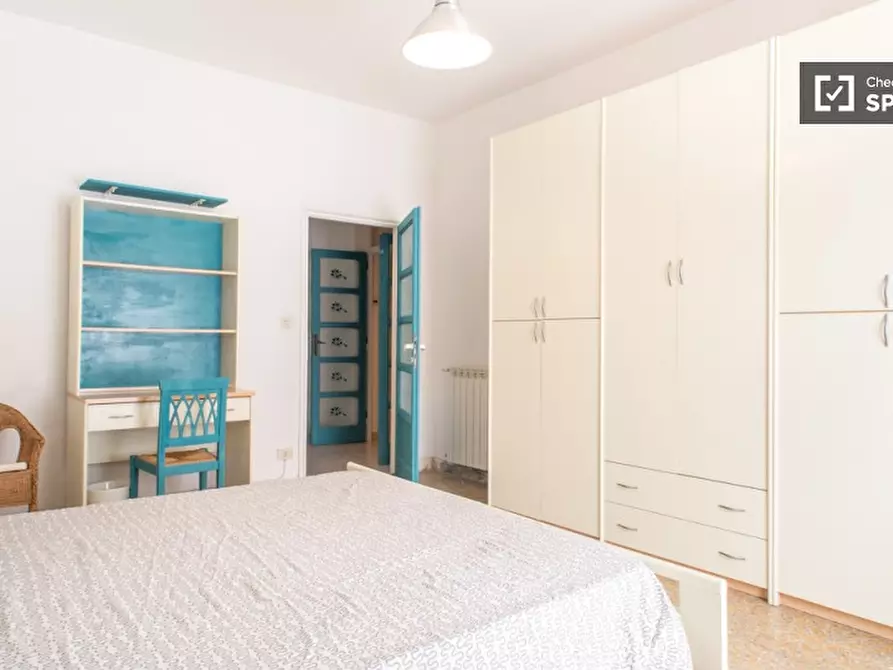 Immagine 10 di Camera condivisa in affitto  in Via delle Cave a Roma