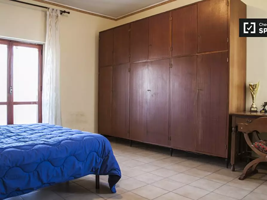 Immagine 4 di Camera condivisa in affitto  in Via Santa Domenica Talao a Roma